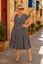 Immagine di SUMMER DRESS WITH DAISY FLORAL PRINT - SLIMMING FIT